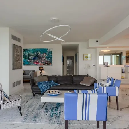 Calypso Keyweek Apartment With Amazing Sea View In Biarritz ビアリッツ