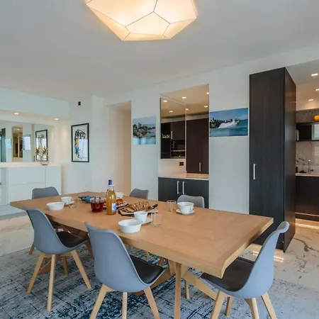 Calypso Keyweek Apartment With Amazing Sea View In Biarritz アパート *